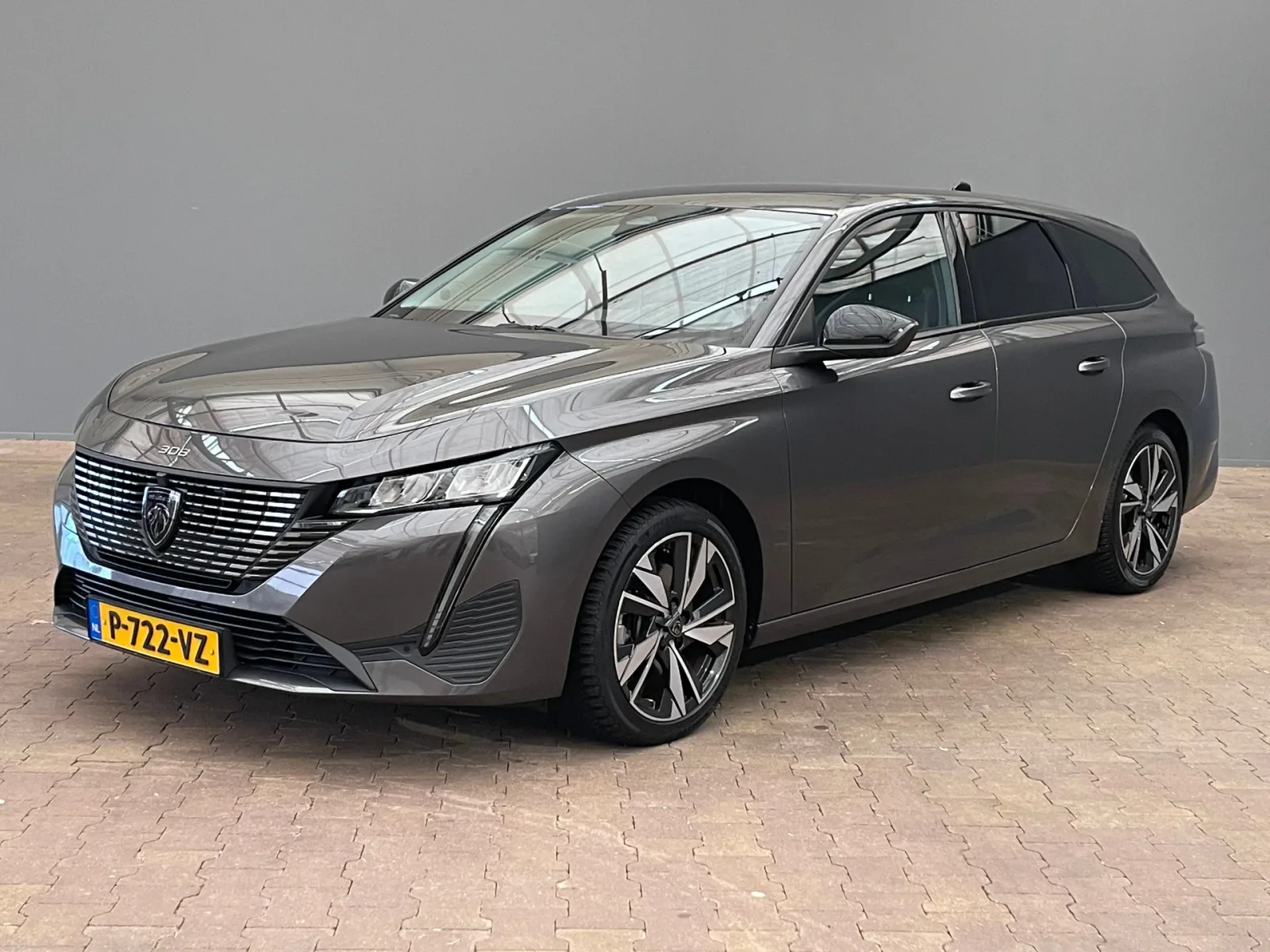 Peugeot 308 (2022) — foto 1