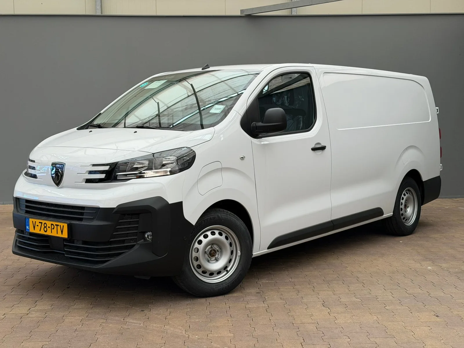 Peugeot Expert (2026) — foto 1