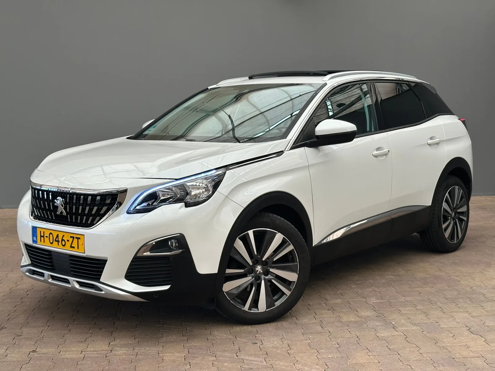 Peugeot 3008 (2020) — foto 1
