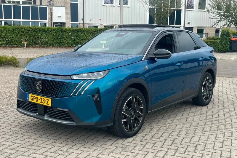 Peugeot 3008 (2024)