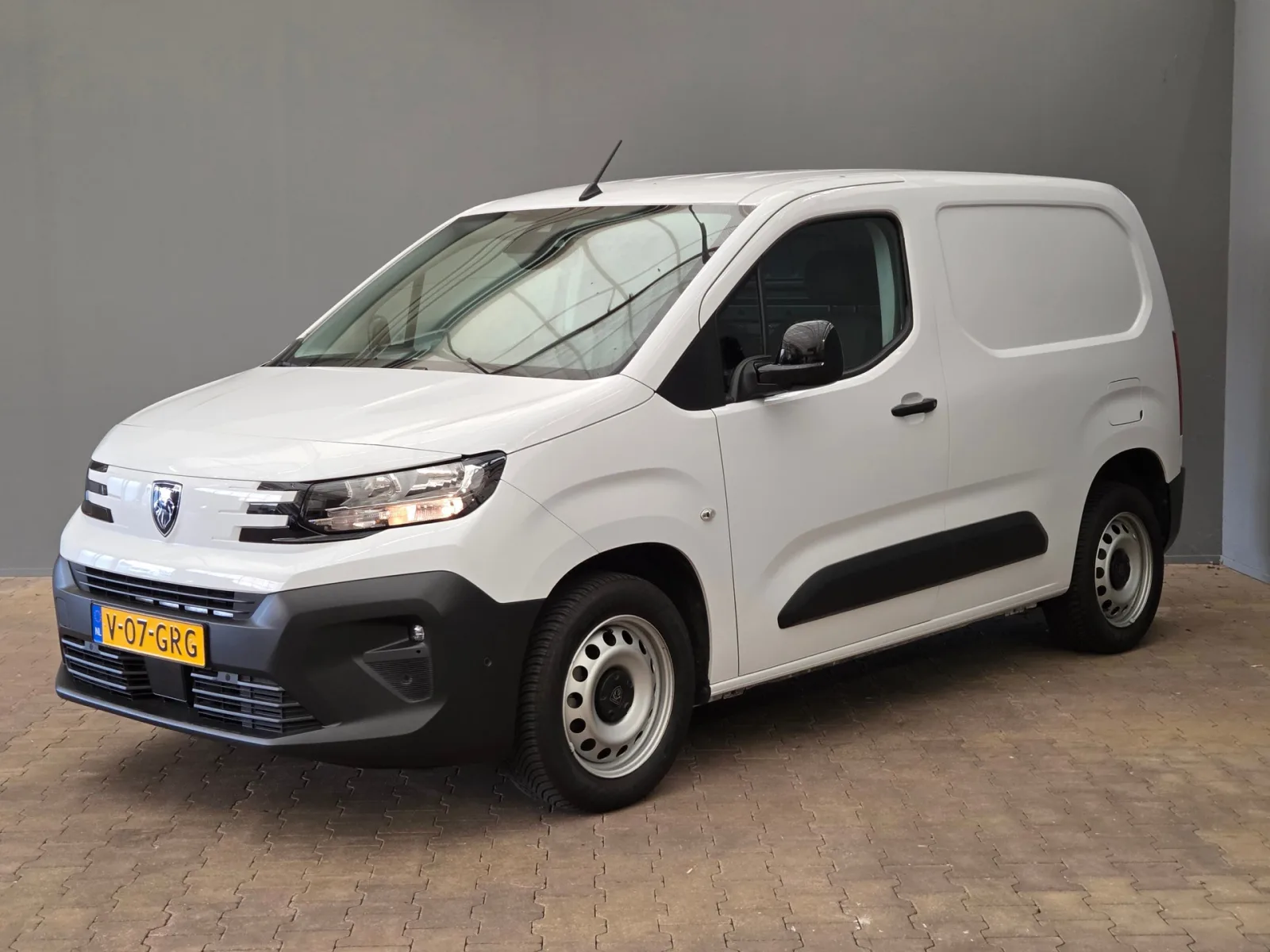 Peugeot Partner (2024) — foto 1