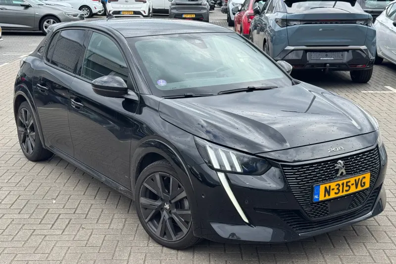 Peugeot 208 (2022)