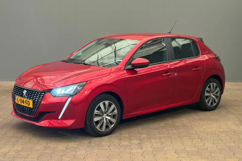 Peugeot 208 (2021)