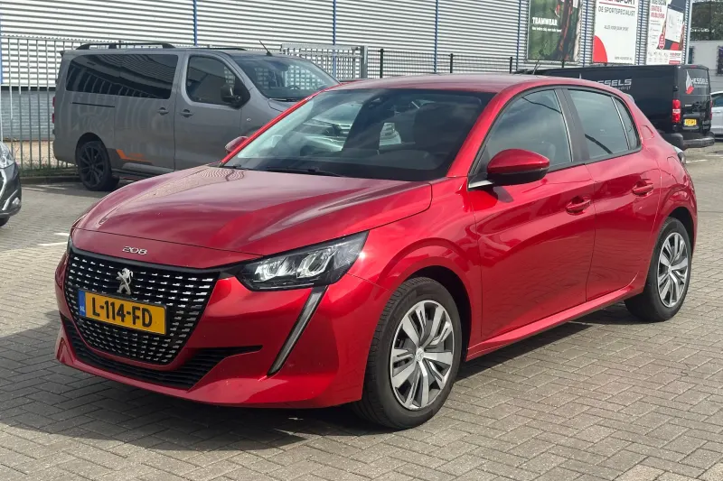 Peugeot 208 (2021)