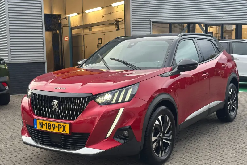Peugeot 2008 (2021)