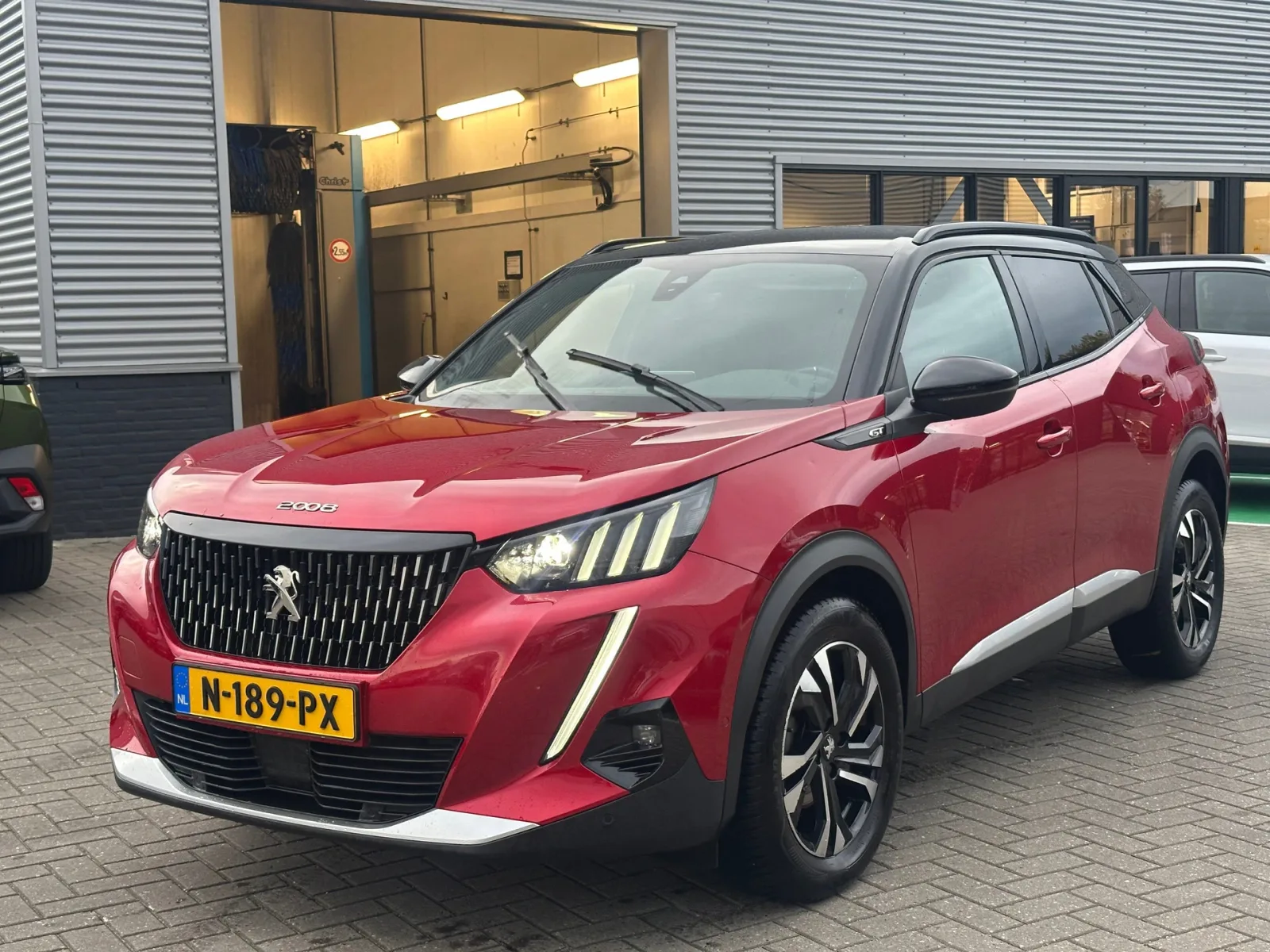 Peugeot 2008 (2021) — foto 1