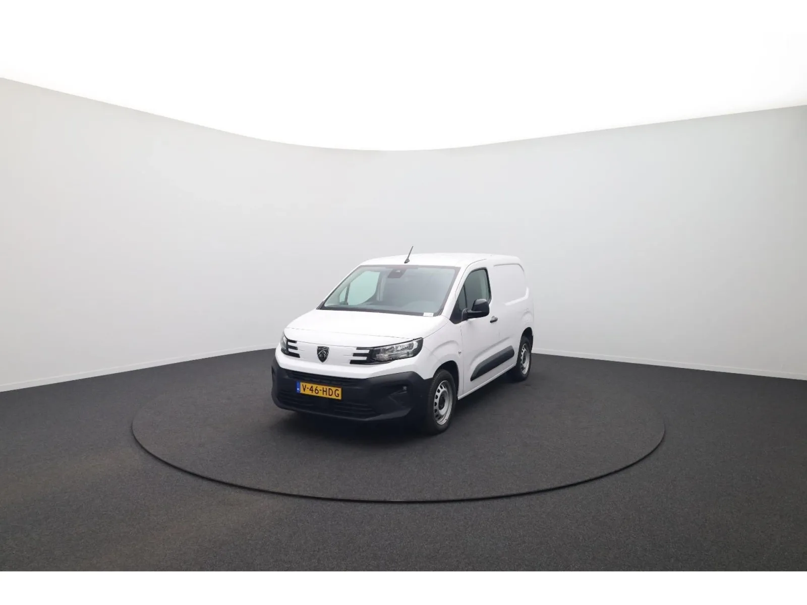 Peugeot Partner (2024) — foto 1