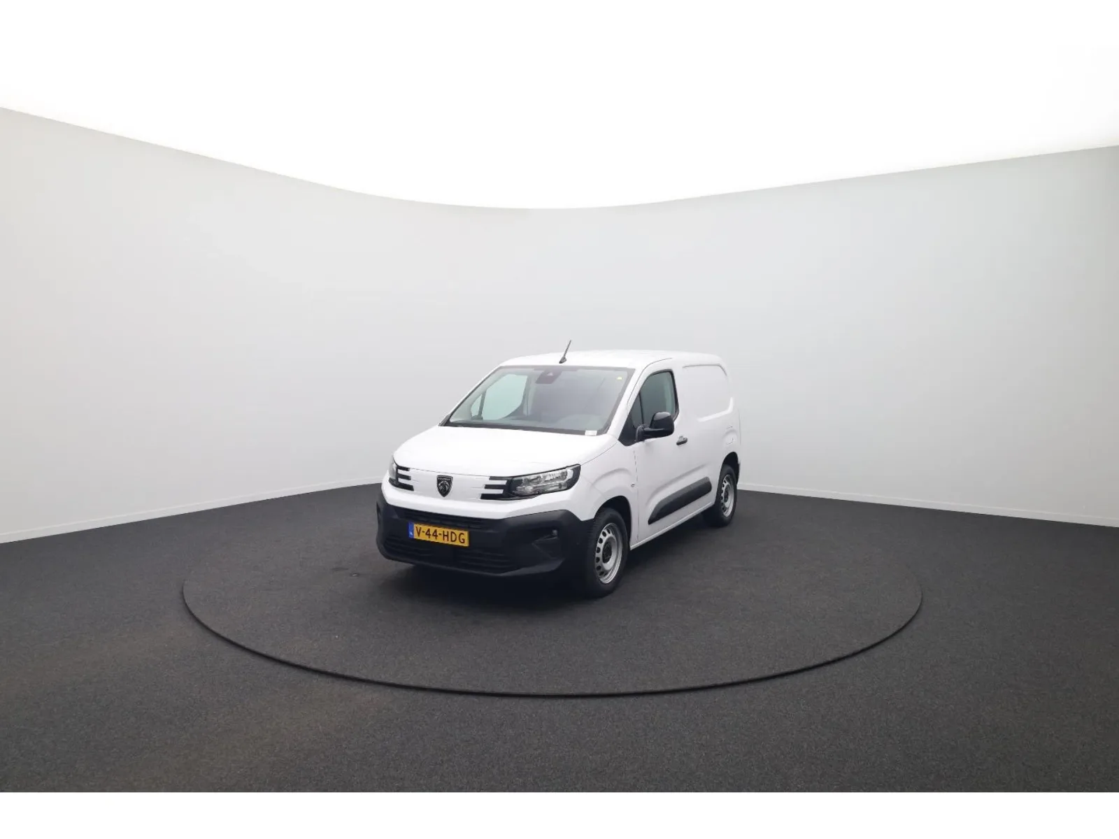 Peugeot Partner (2024) — foto 1