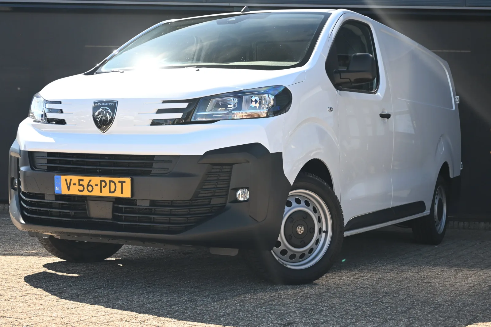 Peugeot Expert (2024) — foto 1