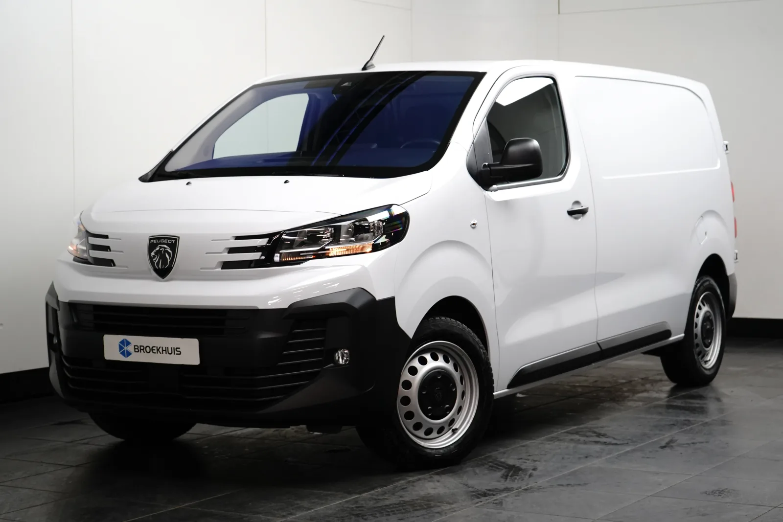 Peugeot Expert (2024) — foto 1