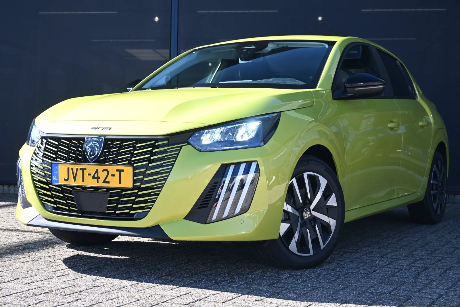 Peugeot 208 (2026) — foto 1
