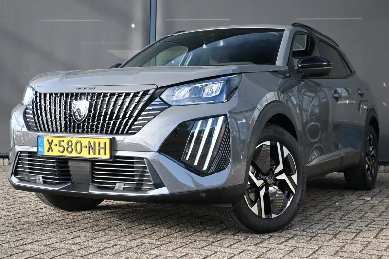 Peugeot e-2008 (2024)
