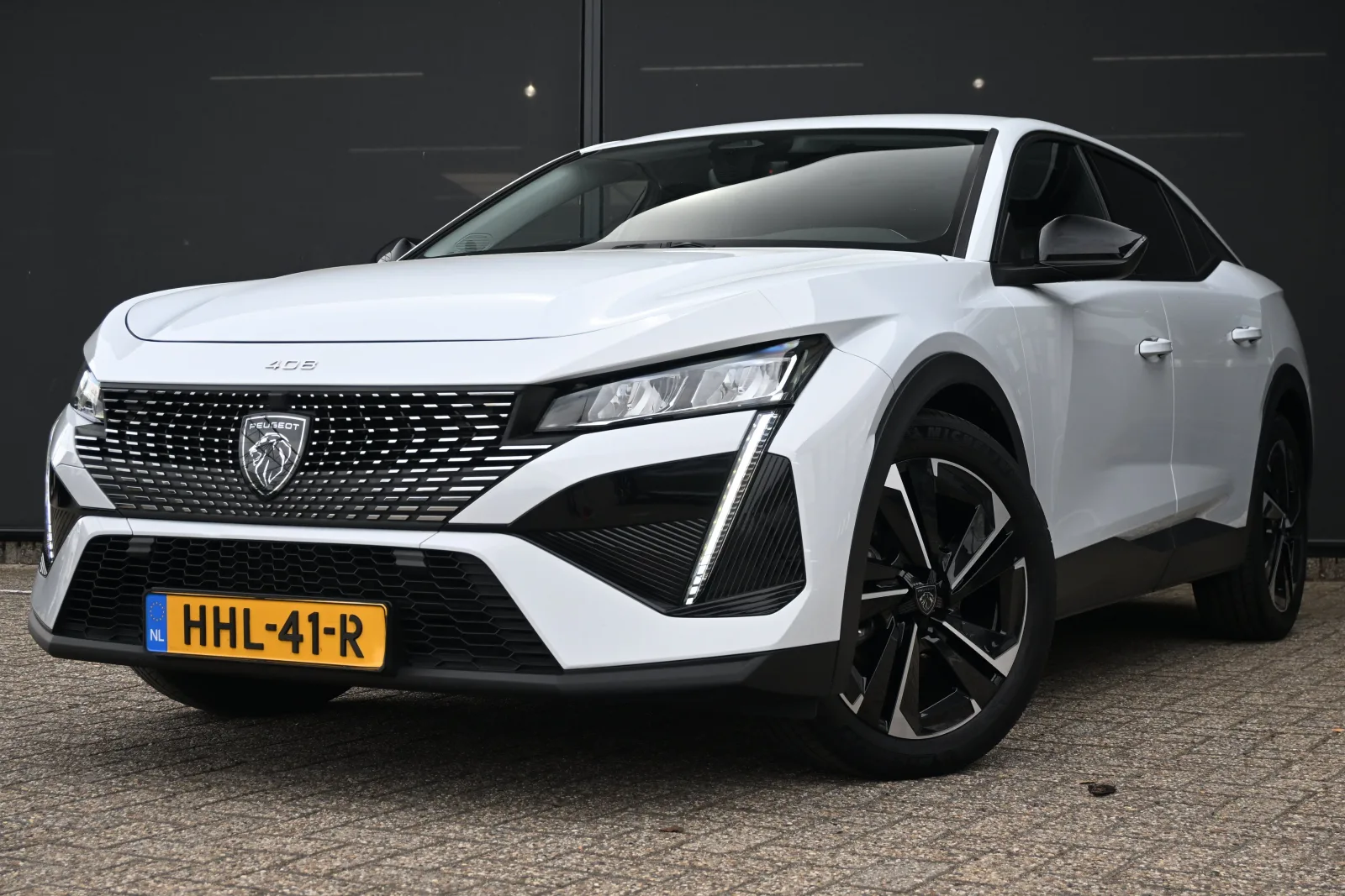 Peugeot 408 (2025) — foto 1
