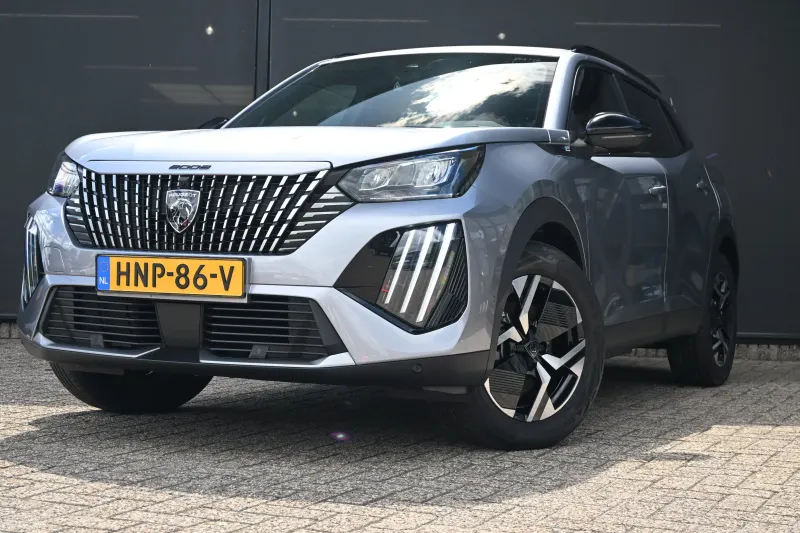 Peugeot e-2008 (2025)