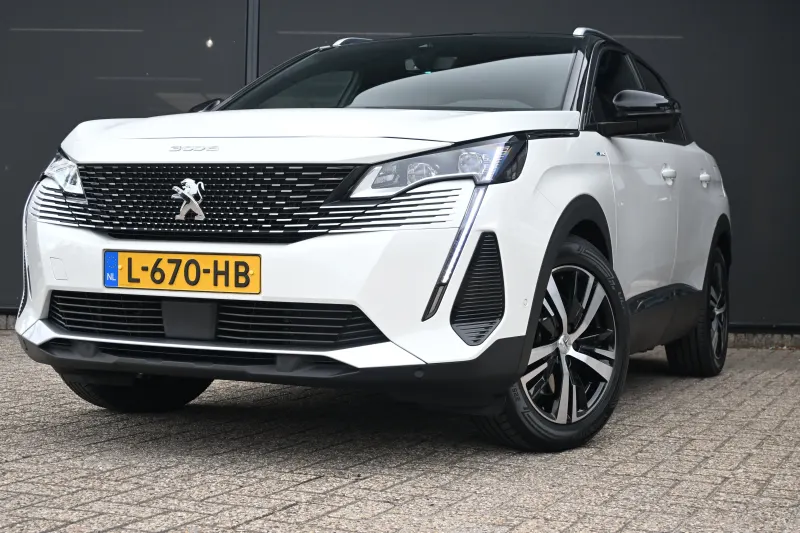 Peugeot 3008 (2021)