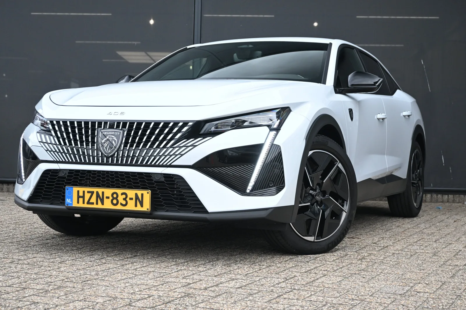 Peugeot 408 (2025) — foto 1