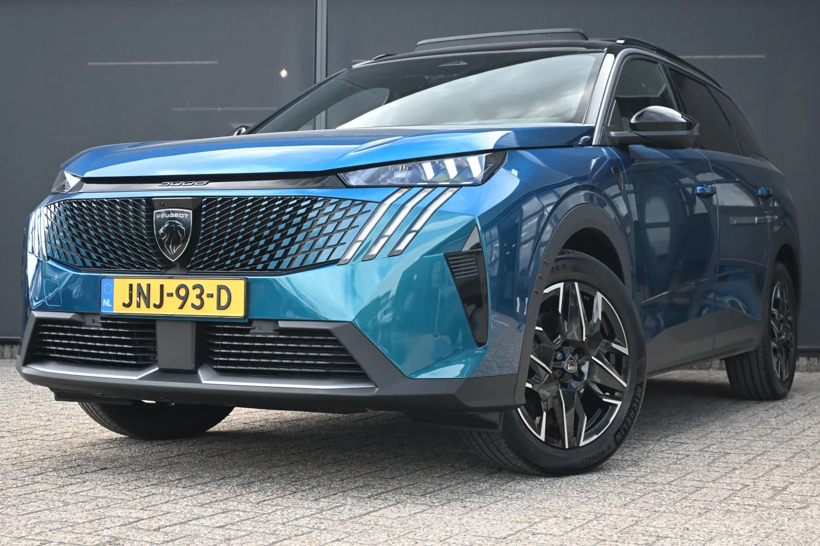 Peugeot 5008 (2025) — foto 1