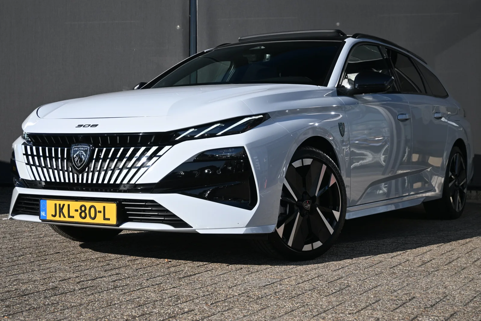 Peugeot 308 (2025) — foto 1