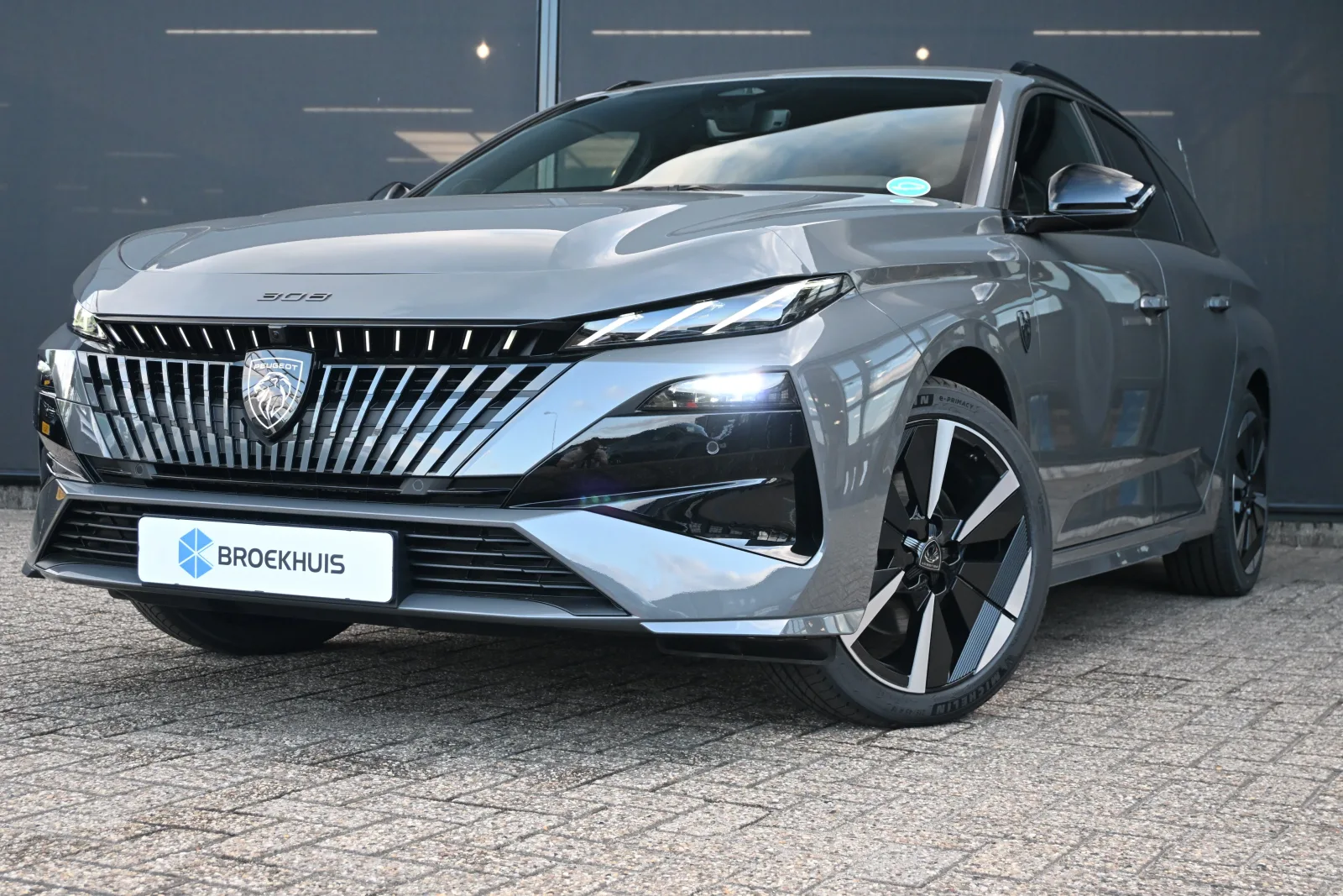 Peugeot e-308 (2026) — foto 1