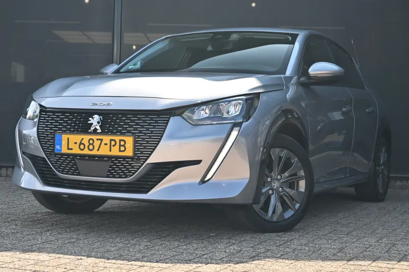 Peugeot e-208 (2021)