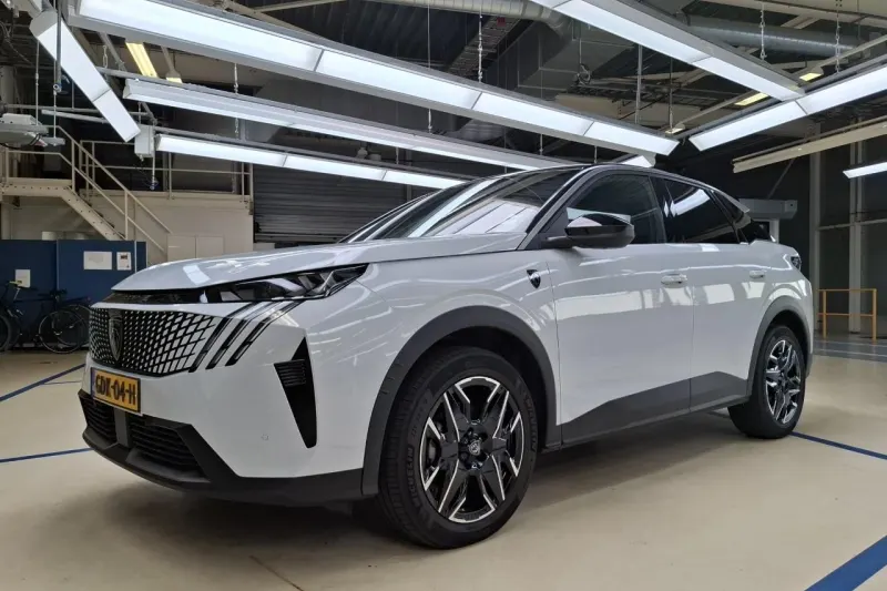 Peugeot 3008 (2024)