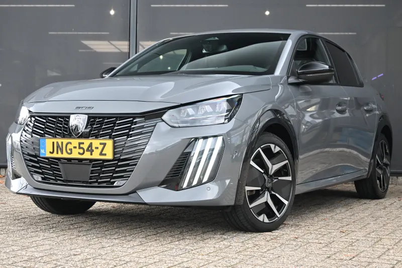 Peugeot 208 (2025)