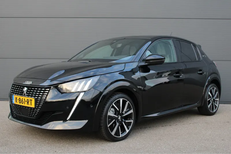 Peugeot 208 (2021)
