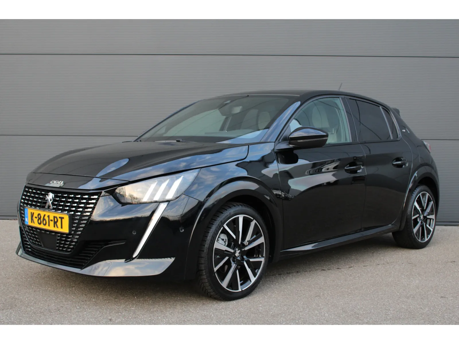 Peugeot 208 (2021) — foto 1