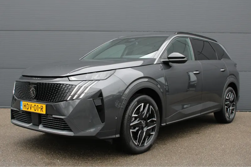 Peugeot 5008 (2025)