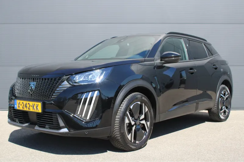 Peugeot 2008 (2023)