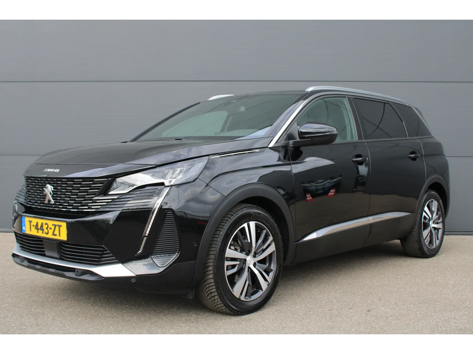 Peugeot 5008 (2023) — foto 1