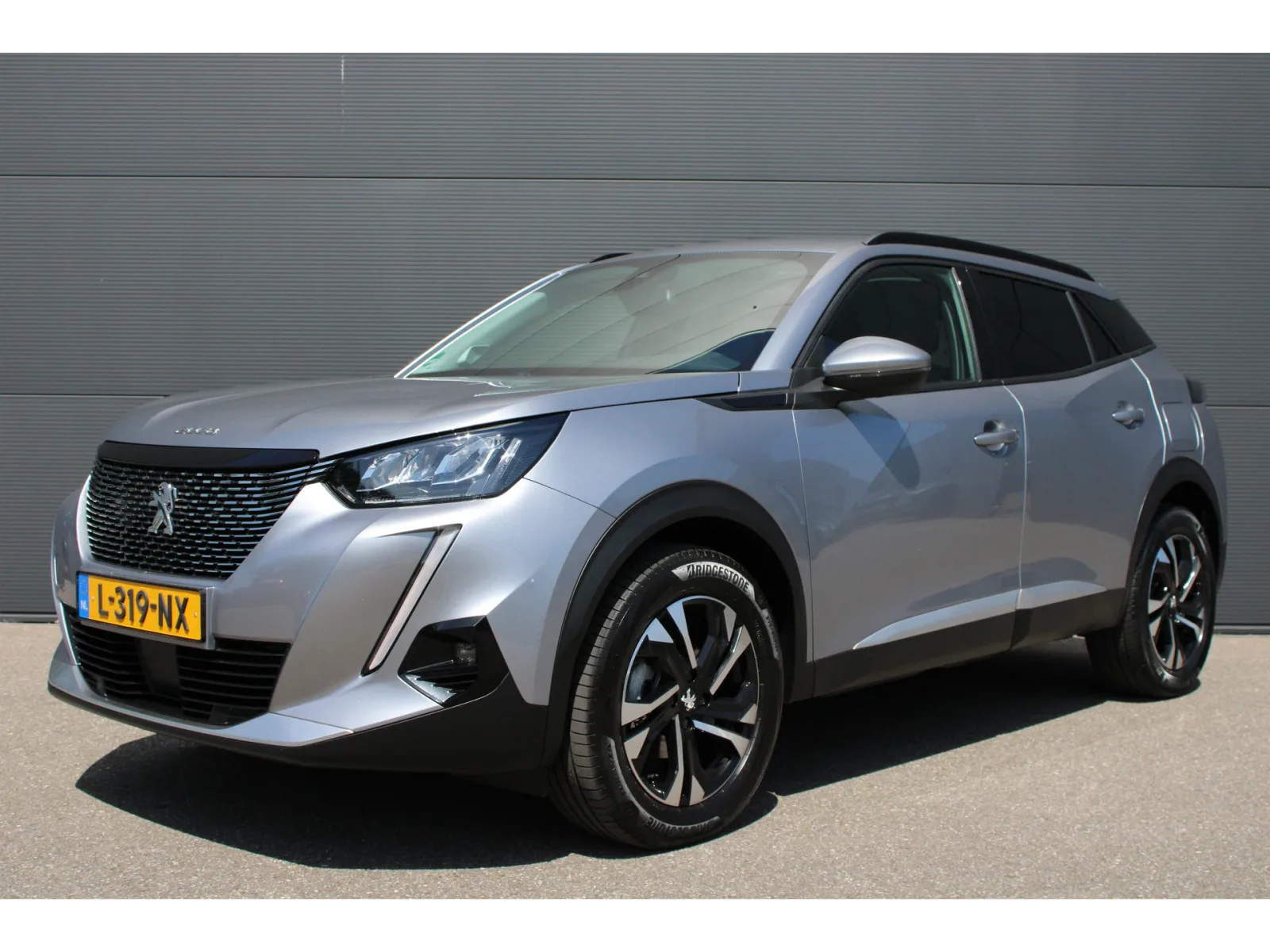 Peugeot 2008 (2021) — foto 1