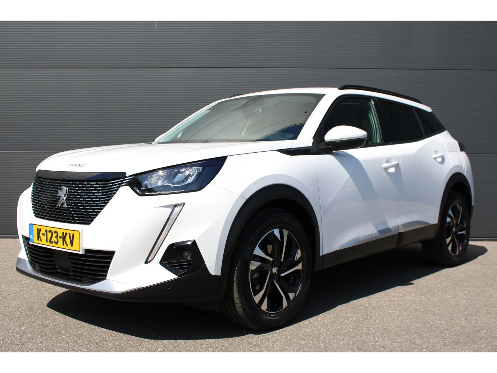 Peugeot 2008 (2021) — foto 1