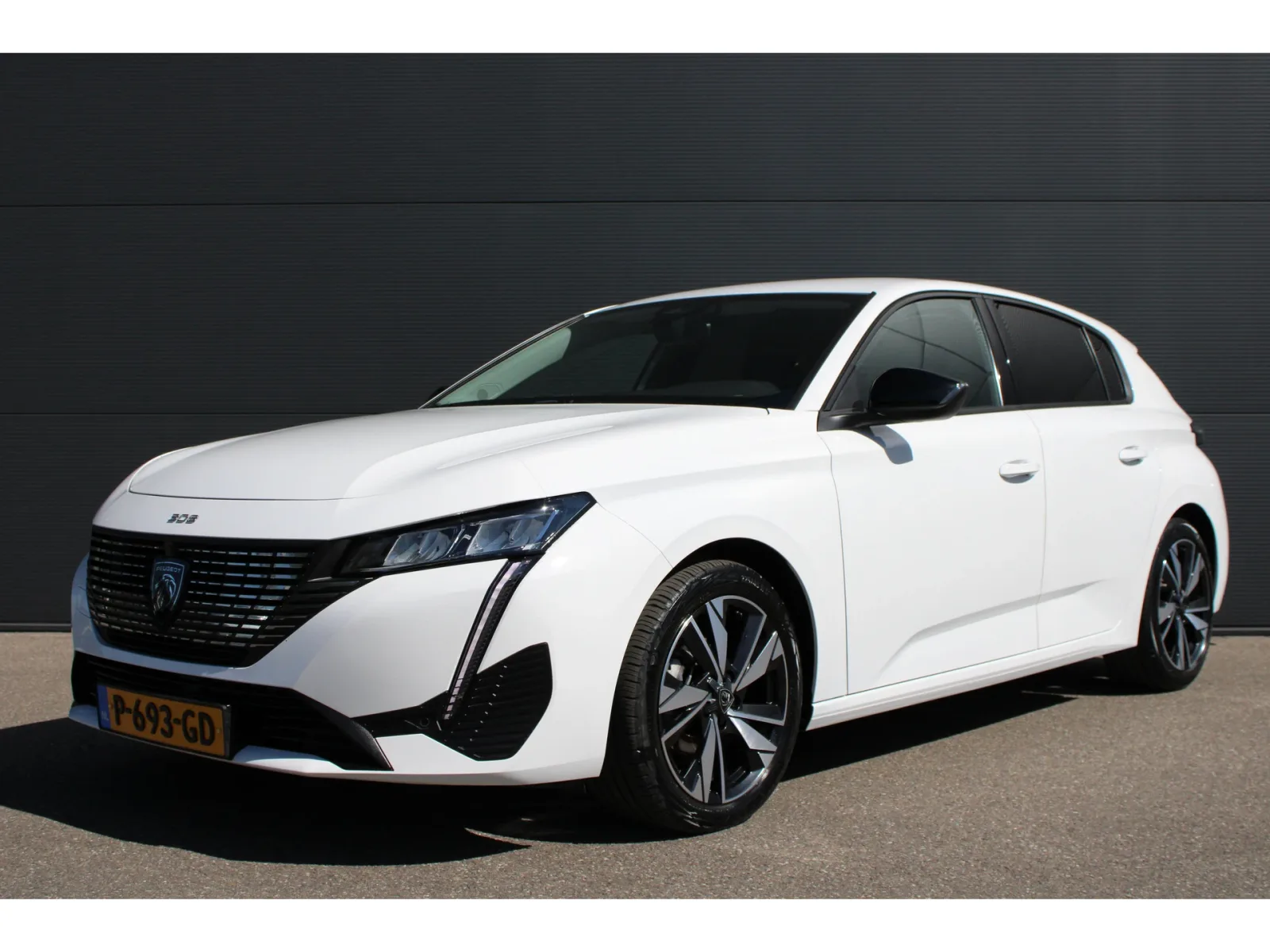 Peugeot 308 (2022) — foto 1