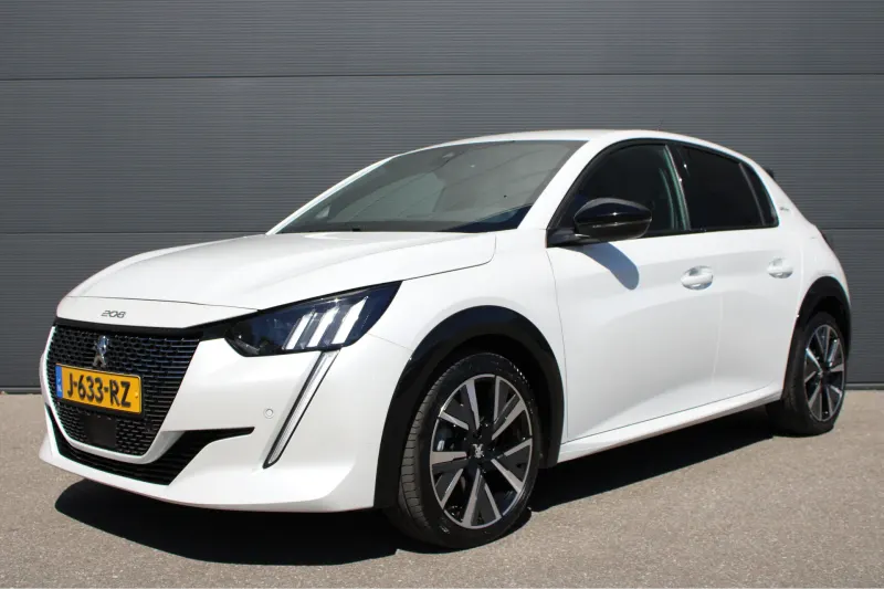 Peugeot 208 (2020)