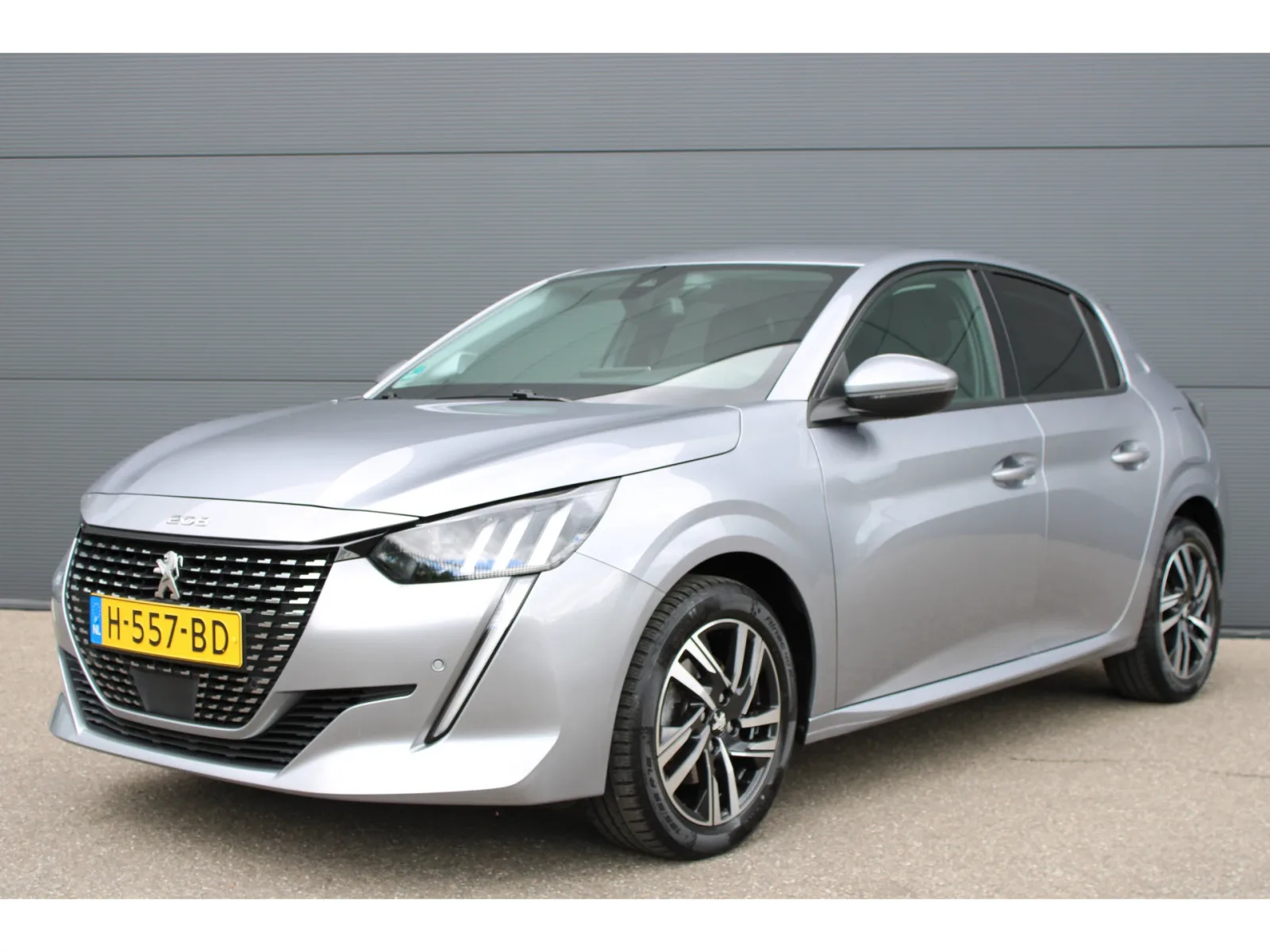 Peugeot 208 (2020) — foto 1
