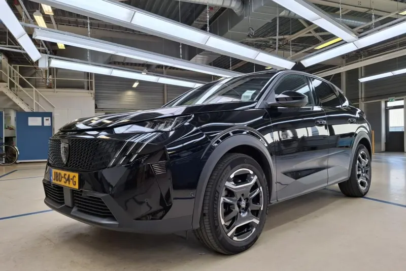 Peugeot 3008 (2025)