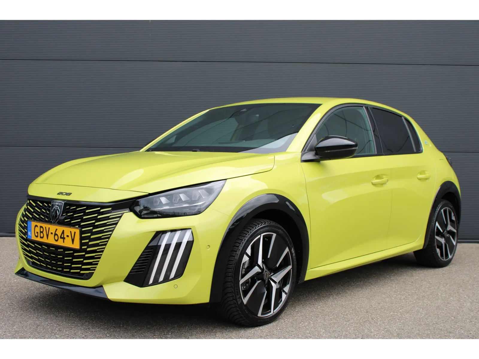 Peugeot e-208 (2024) — foto 1