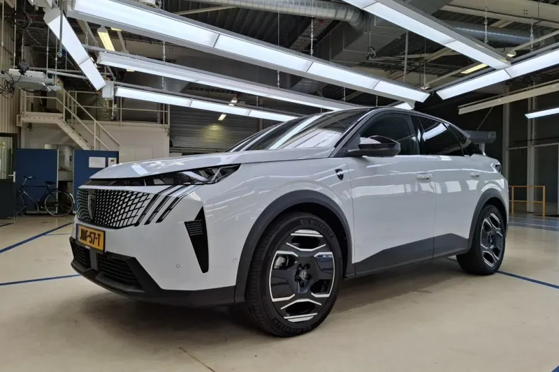 Peugeot 3008 (2025)