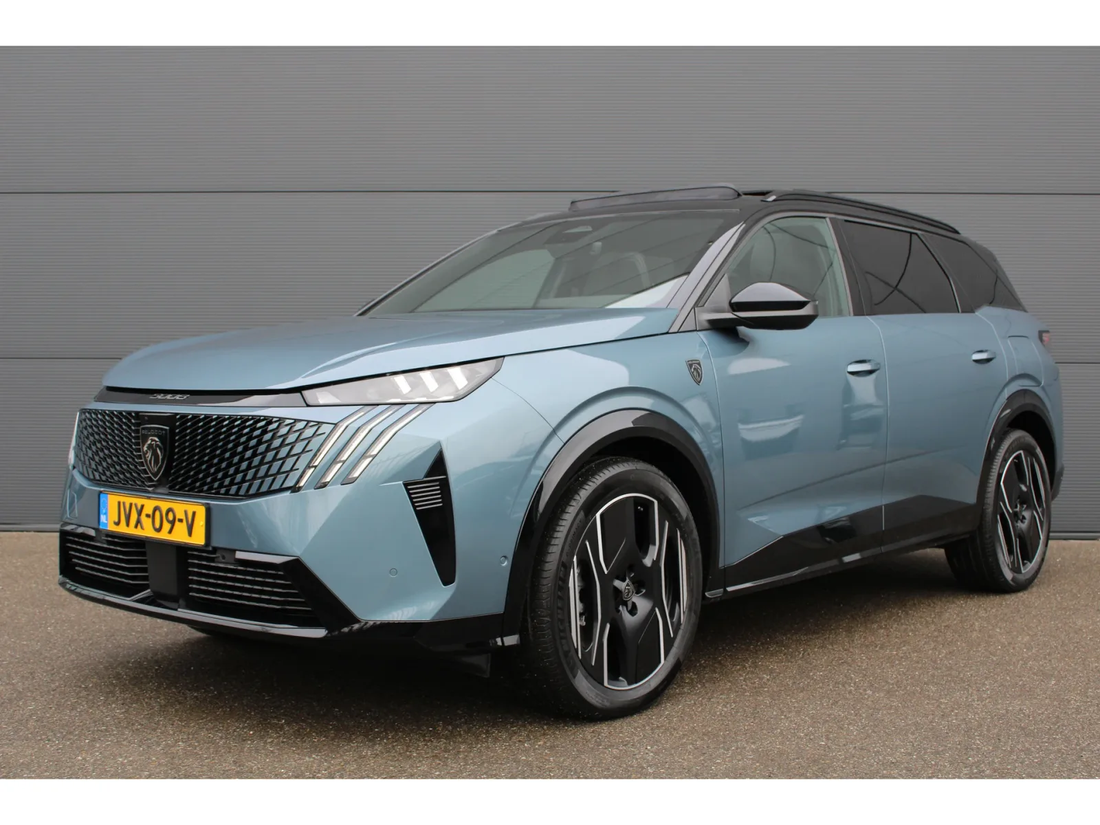 Peugeot E-5008 (2026) — foto 1