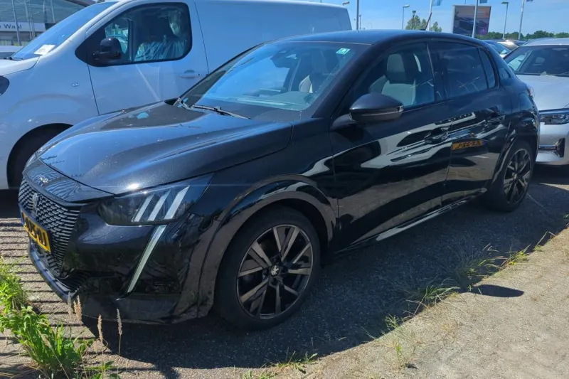 Peugeot 208 (2021)