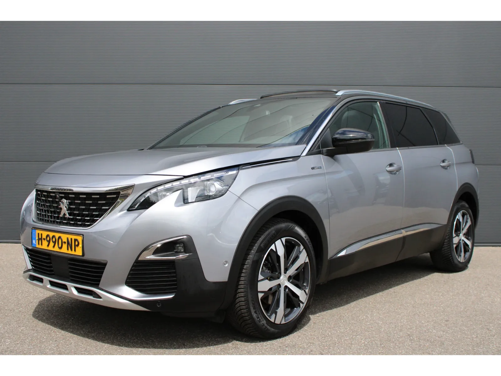Peugeot 5008 (2019) — foto 1