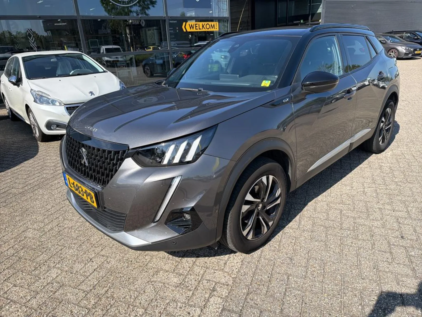 Peugeot 2008 (2021) — foto 1