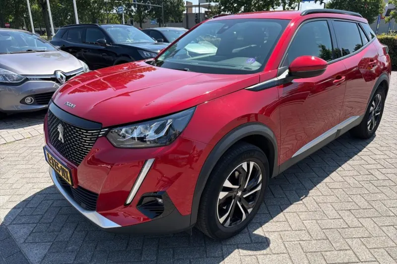 Peugeot 2008 (2021)