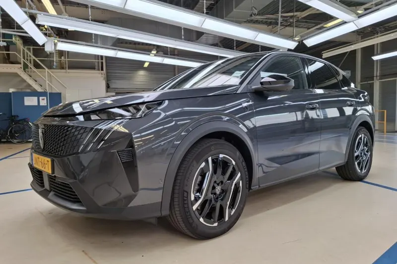 Peugeot 3008 (2025)