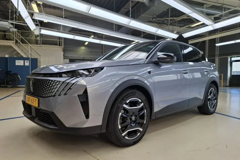 Peugeot 3008 (2025)