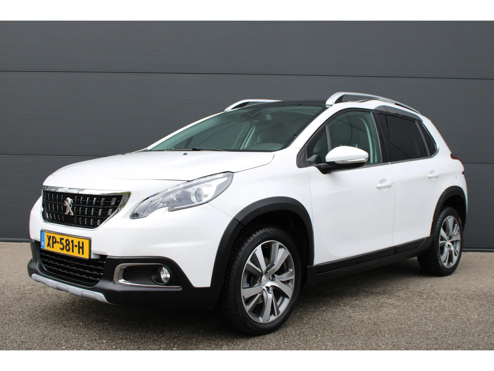 Peugeot 2008 (2018) — foto 1