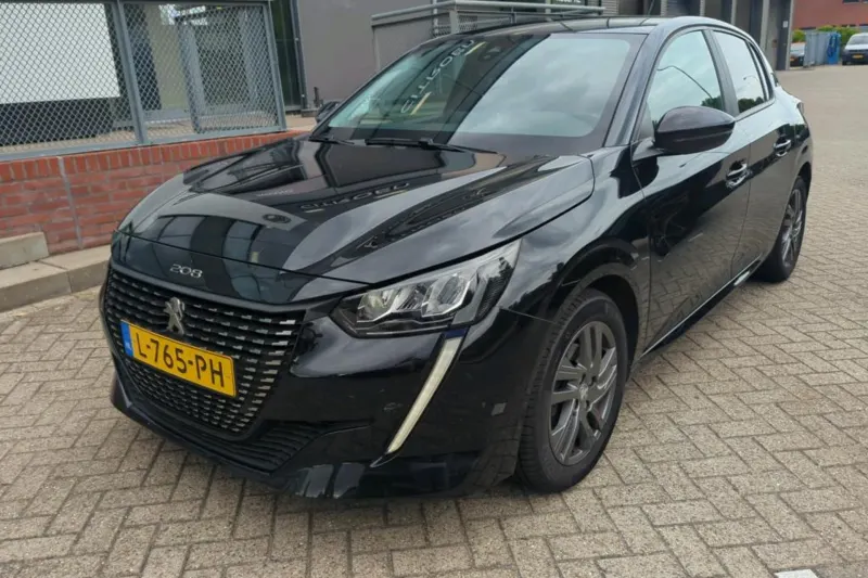 Peugeot 208 (2021)