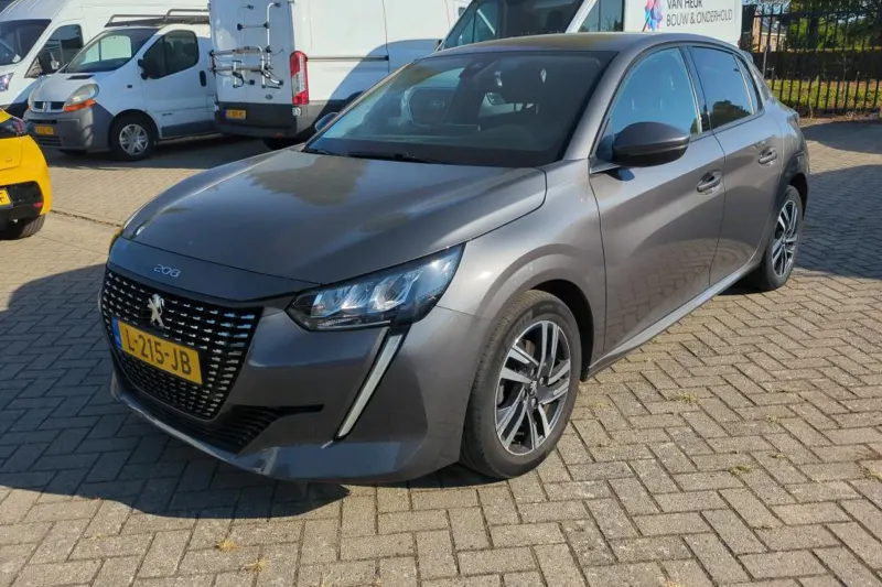 Peugeot 208 (2021)