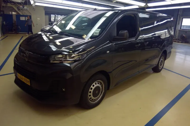 Peugeot Expert (2024)